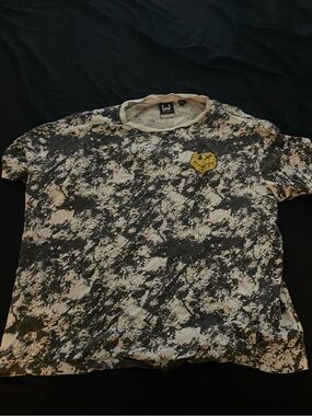 Black and White Tie Dye Smiley T-Shirt